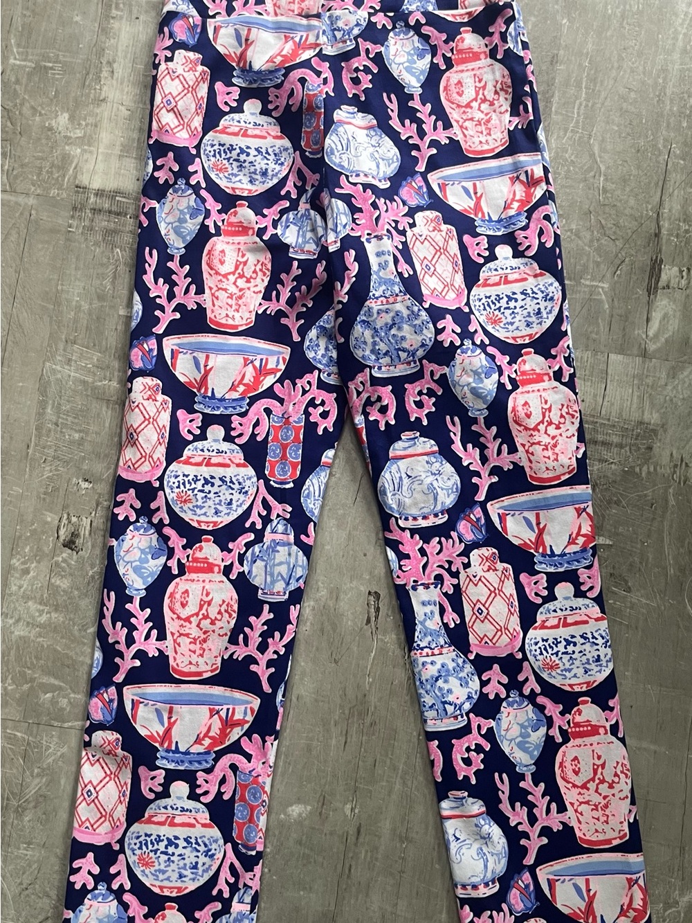 Women's Navy Blue straight stretch Pants with Pink & White Vase Print Sz 2 NWOT